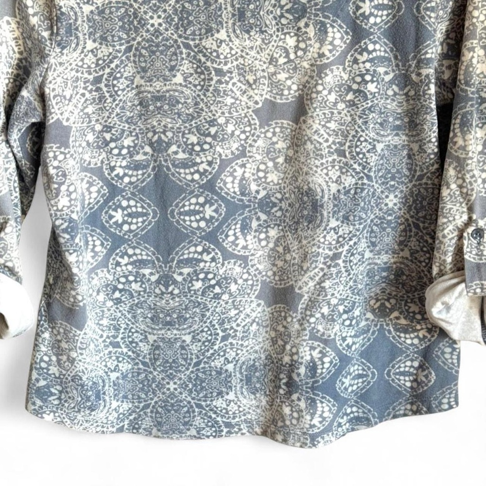 Chico’s Blue & White Mandala Print Blouse | Size 1 (Medium) | Boho Style - Picture 5 of 5